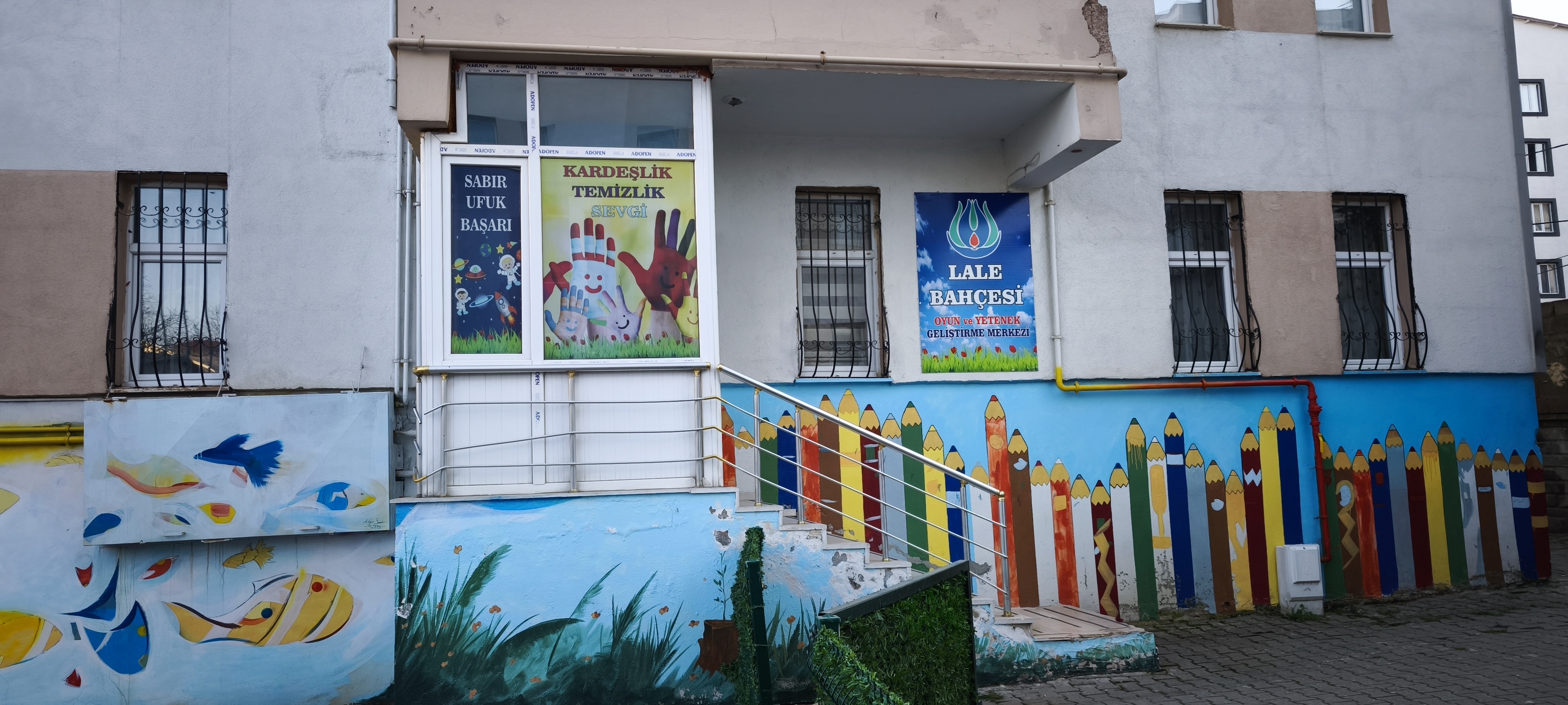 Tatvan Lale Bahçesi Oyun Merkezi